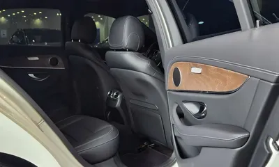 Mercedes-Benz E-Class 2022, 38269 км, за 27089.52 USD - фото 16