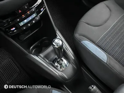 Peugeot 208 2015, 83767 км, за 2953.92 USD - фото 9