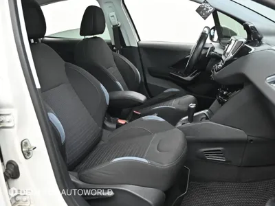 Peugeot 208 2015, 83767 км, за 2953.92 USD - фото 10
