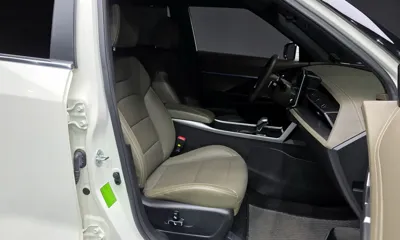 KG_Mobility_Ssangyong Torres 2024, 34629 км, за 14476.48 USD - фото 11