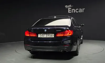 BMW 5-Series 2019, 89830 км, за 18830.52 USD