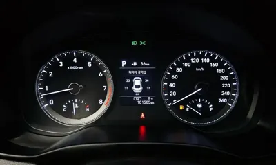 Hyundai Grandeur 2018, 101585 км, за 7267.92 USD - фото 8