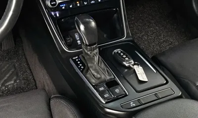 Hyundai Grandeur 2018, 101585 км, за 7267.92 USD - фото 9