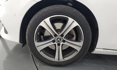 Mercedes-Benz E-Class 2019, 85659 км, за 15229.09 USD