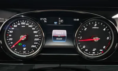 Mercedes-Benz E-Class 2019, 85659 км, за 15229.09 USD - фото 8