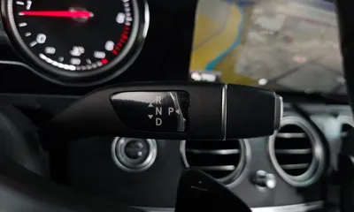 Mercedes-Benz E-Class 2019, 85659 км, за 15229.09 USD - фото 9
