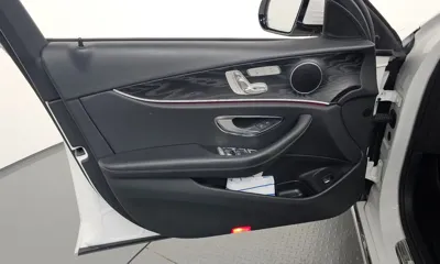 Mercedes-Benz E-Class 2019, 85659 км, за 15229.09 USD - фото 24