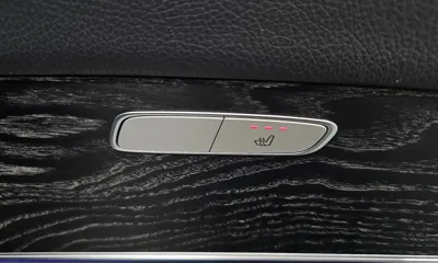 Mercedes-Benz E-Class 2019, 85659 км, за 15229.09 USD - фото 30