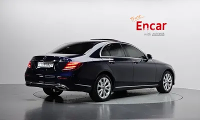 Mercedes-Benz E-Class 2020, 19060 км, за 22450.31 USD