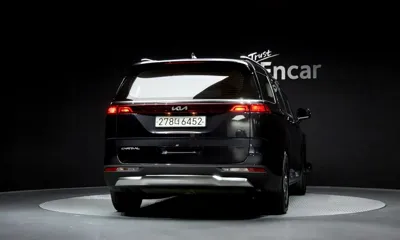 Kia Canival 2023, 69876 км, за 17669.46 USD