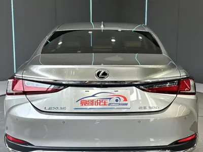 Lexus ES 2019, 52000 км, за 20417.86 USD - фото 7