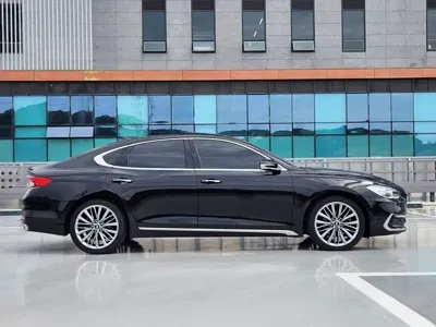 Hyundai Grandeur 2018, 94000 км, за 10305.89 USD