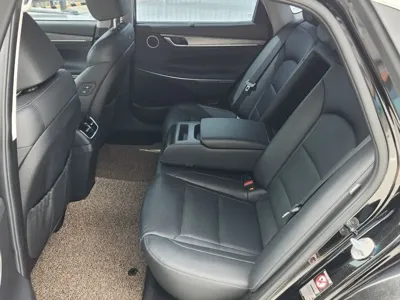 Hyundai Grandeur 2018, 94000 км, за 10305.89 USD - фото 13
