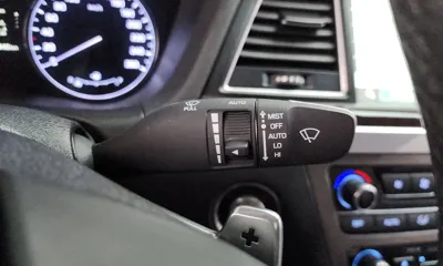 Hyundai Genesis 2016, 167940 км, за 5785.61 USD - фото 17