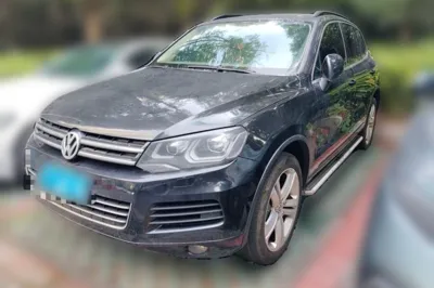 Volkswagen Touareg · 2014 год