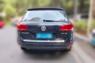 Volkswagen Touareg 2014, 183400 км, за 8476 USD