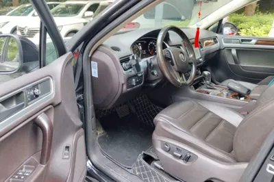 Volkswagen Touareg 2014, 183400 км, за 8476 USD - фото 16