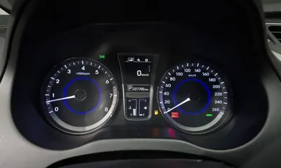 Hyundai Grandeur 2016, 227780 км, за 2822.63 USD - фото 8