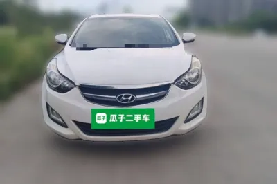 Hyundai Elantra (5th Generation 2015, 133100 км, за 5050 USD