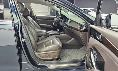 Kia K7 2019, 100979 км, за 9761.02 USD - фото 11