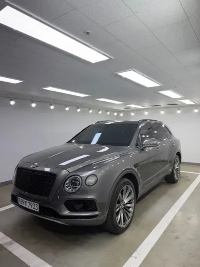 Bentley Bentayga 2017, 52327 км, за 59012.74 USD