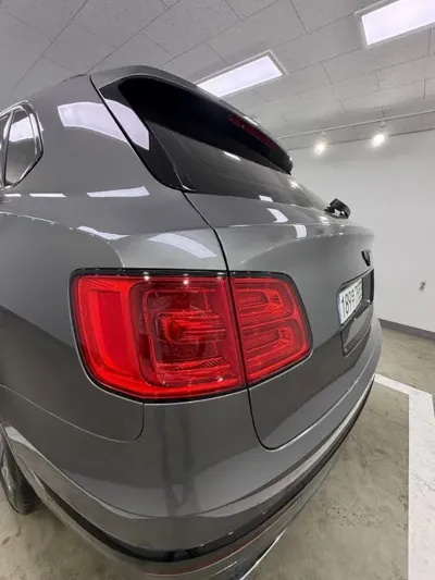 Bentley Bentayga 2017, 52327 км, за 59012.74 USD