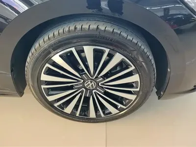 Volkswagen Passat 2021, 47200 км, за 16112.11 USD - фото 6