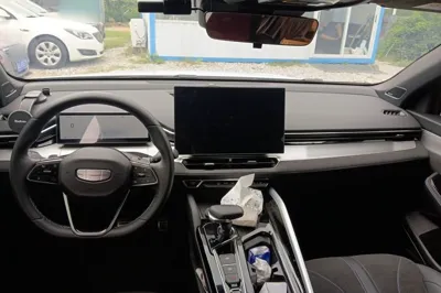 Geely Auto Preface 2025, 21200 км, за 13959 USD - фото 18