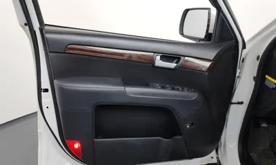 Kia Mohave 2017, 111563 км, за 9056.06 USD - фото 24