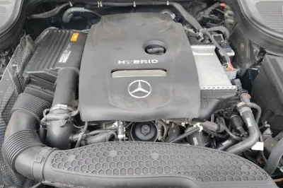 Mercedes-Benz GLE New Energy 2021, 93600 км, за 48535 USD - фото 21