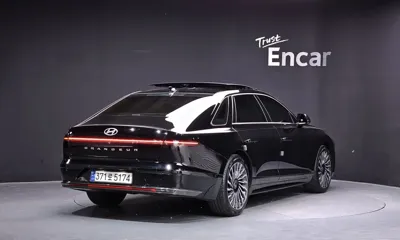 Hyundai Grandeur 2023, 43230 км, за 22762.19 USD