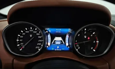 Maserati Levante 2017, 82766 км, за 18720.43 USD - фото 8