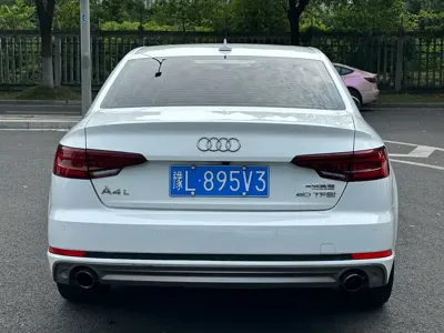Audi A4L 2018, 100000 км, за 10814.98 USD
