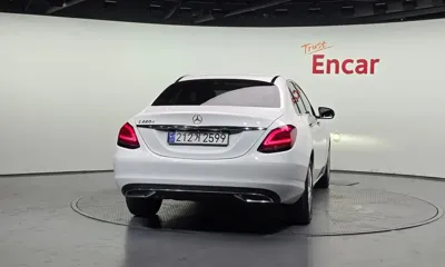 Mercedes-Benz C-Class 2019, 107595 км, за 10677.55 USD