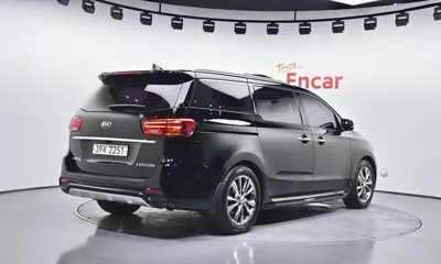 Kia Canival 2019, 119758 км, за 10083.28 USD
