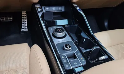 Kia Sorento 2022, 48553 км, за 22185.41 USD - фото 9