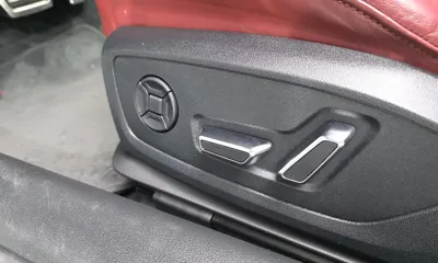 Audi S7 2021, 65800 км, за 38939.07 USD - фото 31