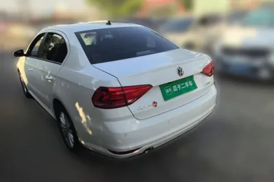 Volkswagen Lavida 2018, 70100 км, за 6405 USD