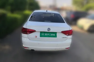 Volkswagen Lavida 2018, 70100 км, за 6405 USD