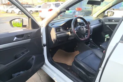 Volkswagen Lavida 2018, 70100 км, за 6405 USD - фото 16