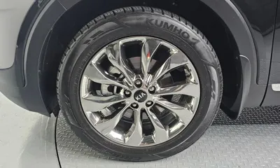 Kia Sorento 2016, 102818 км, за 10030.42 USD