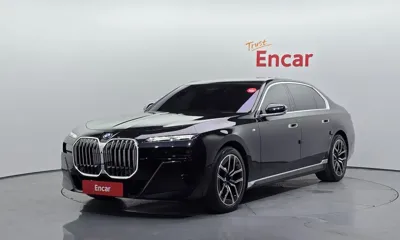 BMW 7-Series · 2025 год