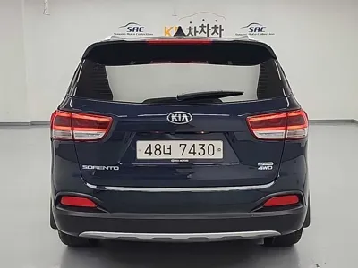 Kia Sorento 2017, 124261 км, за 8467.9 USD
