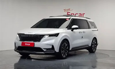 Kia Canival · 2023 год