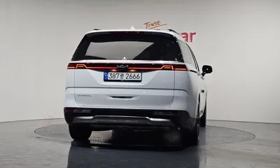 Kia Canival 2023, 35507 км, за 23443.69 USD
