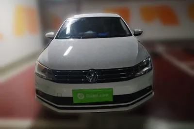 Volkswagen Sagitar 2017, 68400 км, за 6901 USD