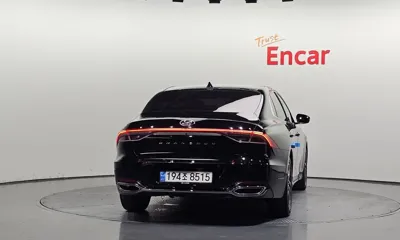 Hyundai Grandeur 2020, 71200 км, за 11200.1 USD