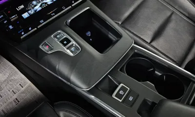 Hyundai Grandeur 2020, 71200 км, за 11189.18 USD - фото 9