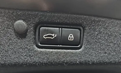 Hyundai Grandeur 2020, 71200 км, за 11189.18 USD - фото 20