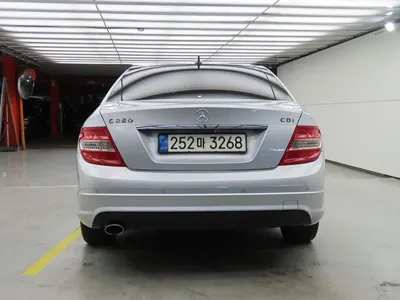 Mercedes-Benz C-Class 2010, 207698 км, за 1641.07 USD